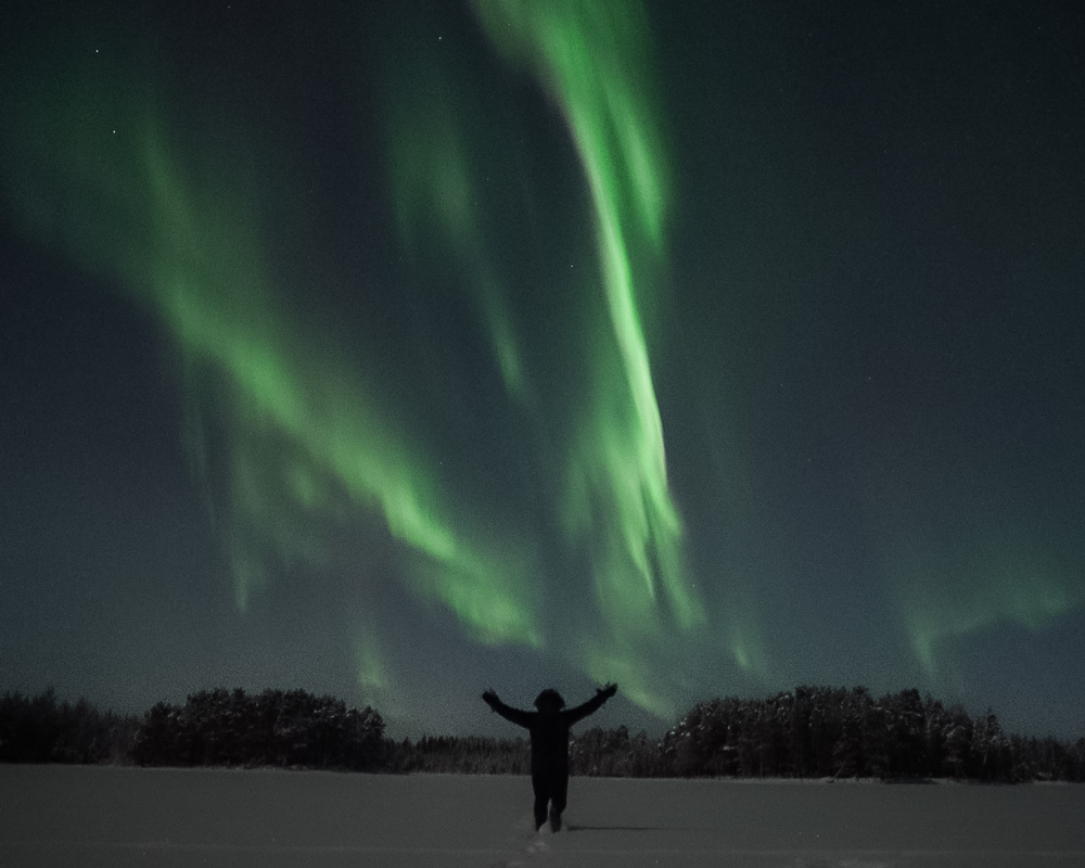19.12.2021 northern lights at Köyry, Finnish Lapland.