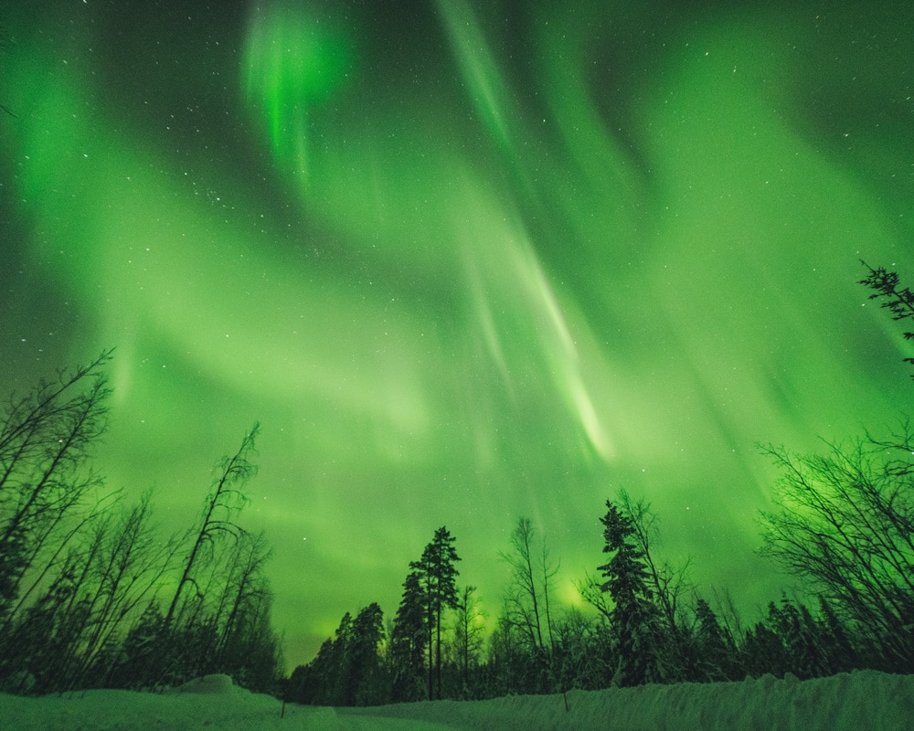 20.2.2022 northern lights at Törmäsjärvi, Ylitornio Finland.