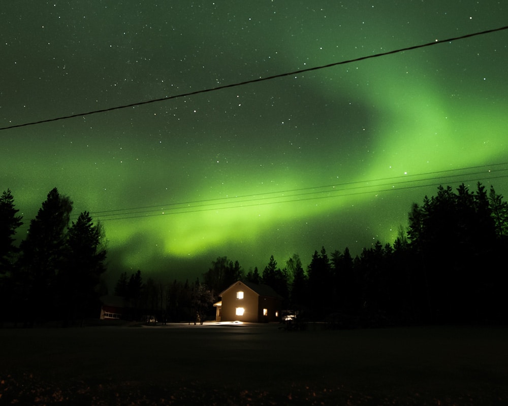 21.2.2022 northern lights at Köyry, Rovaniemi Finland.