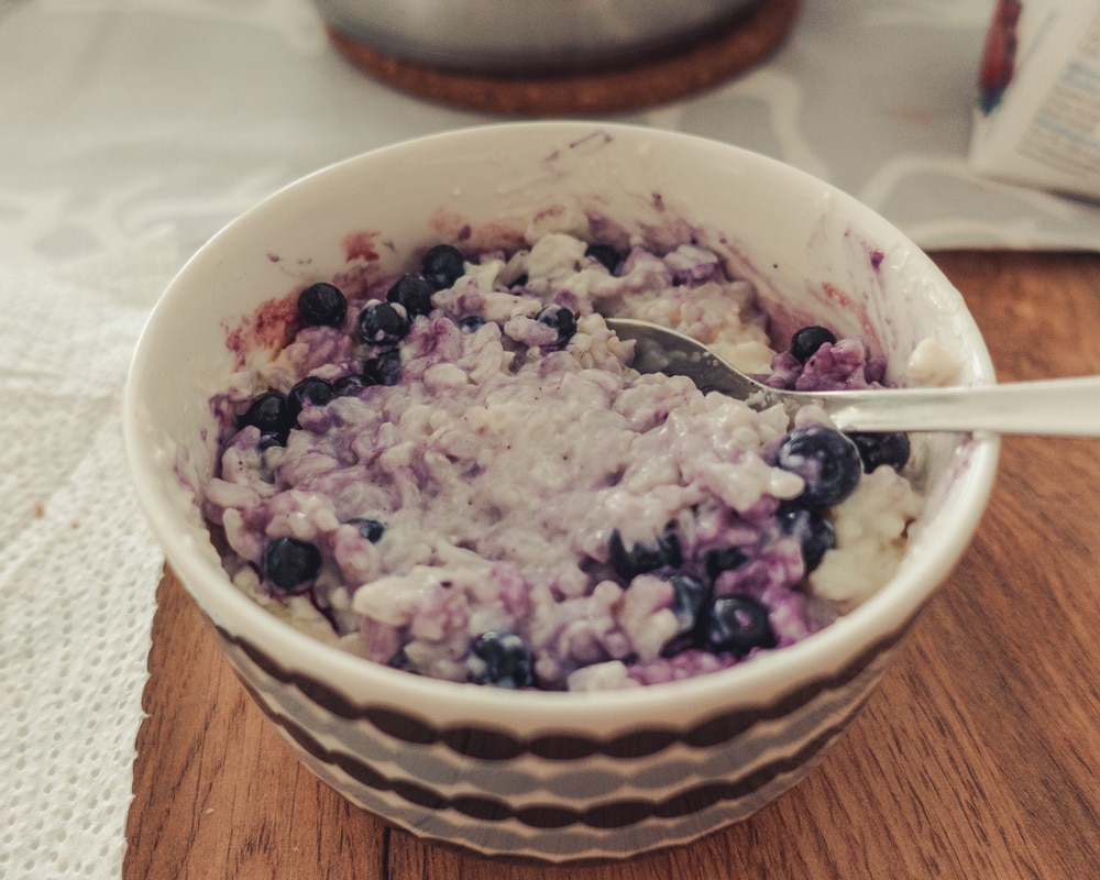 23.3.2022 rice porridge with blueberries