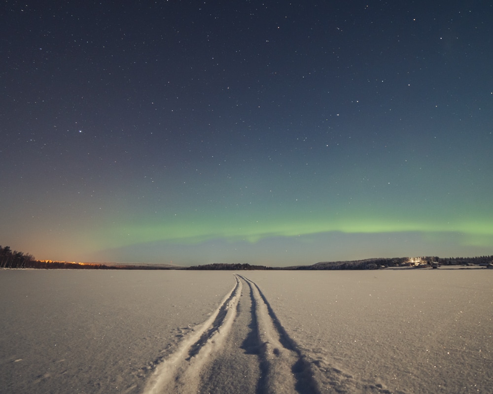 12.12.2022 northern lights in Ylinampa Lapland