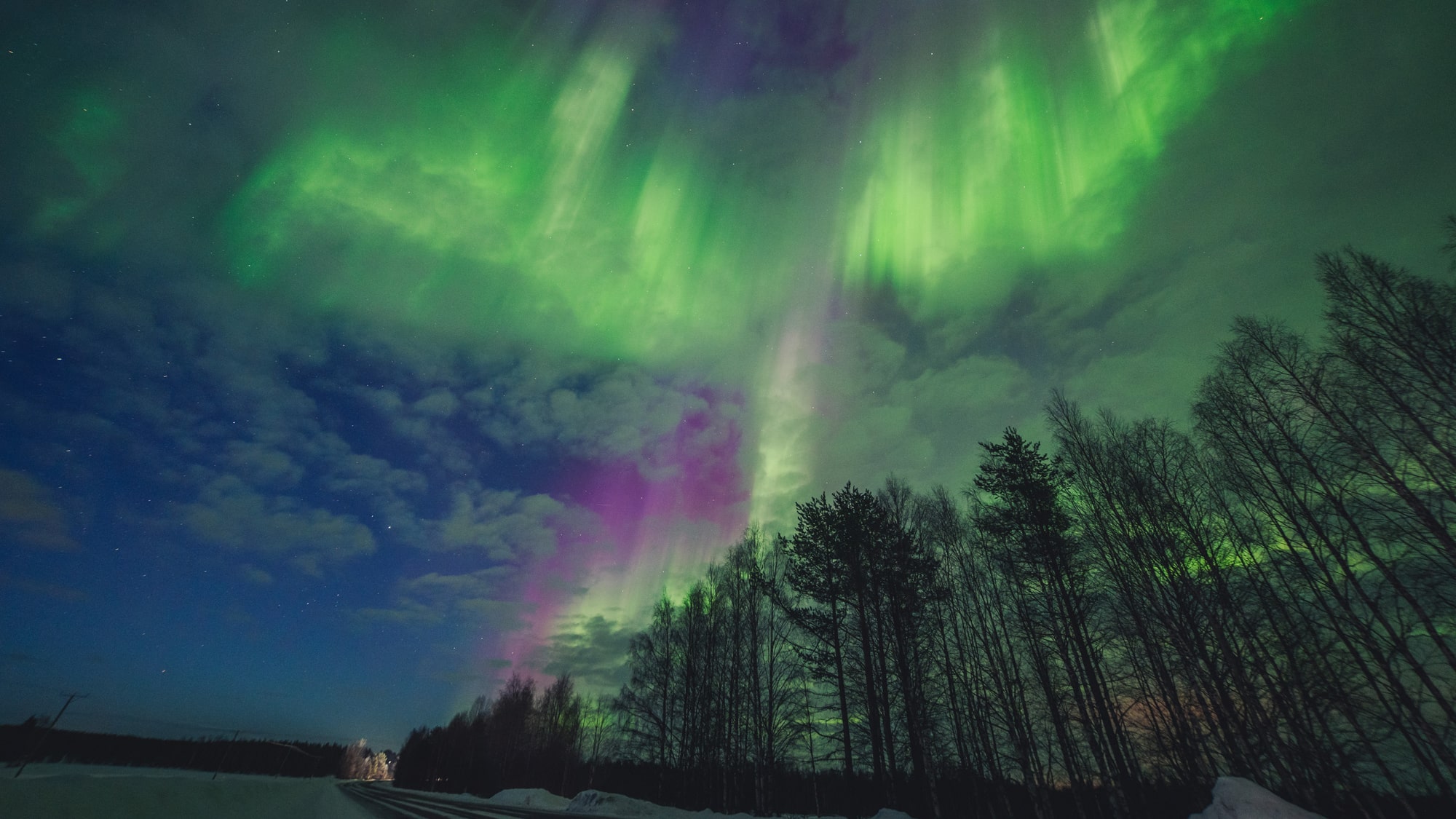 23.3.2023 Northern Lights by the roadside in Rovaniemi, Lapland.